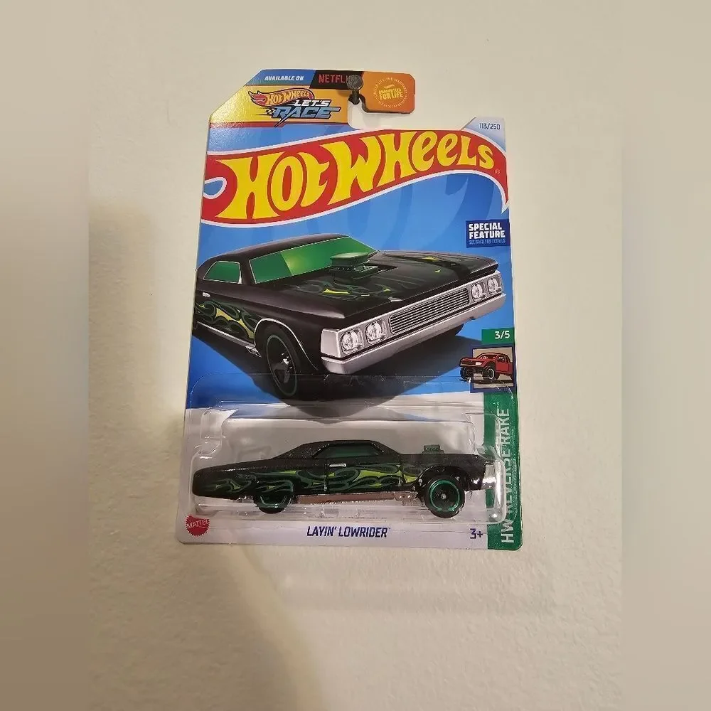 Hot Wheels Car Layin Lowrider Hotwheels Classic Pimp Mobile Special Feature New